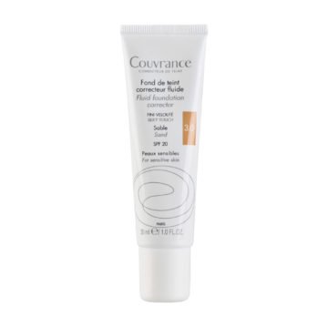 Avene Couvrance tekoči puder 03