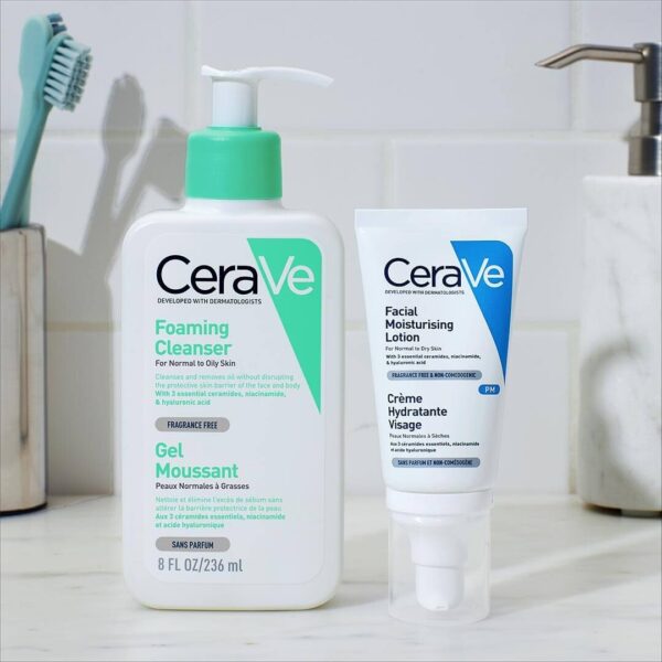 CeraVe peneči čistilni gel za obraz za normalno do mastno kožo