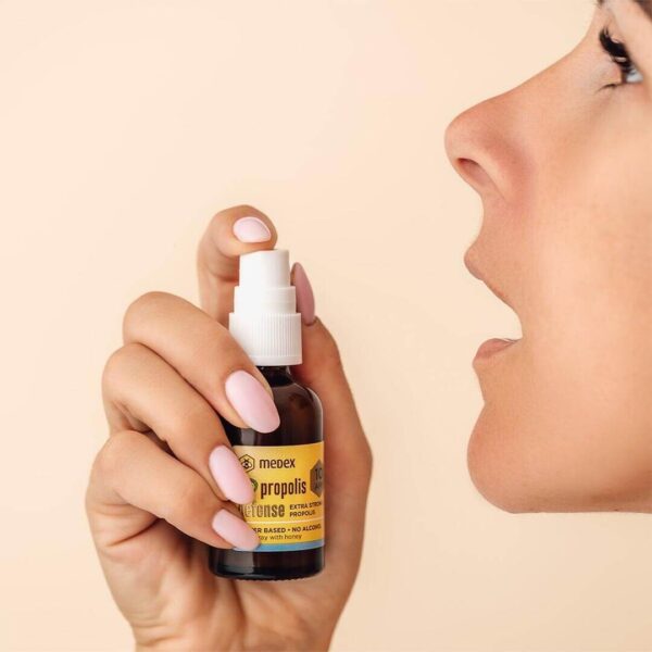 Medex BIO propolis Defense pršilo na vodni osnovi APF 10, 30 ml