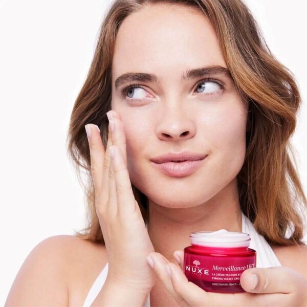 Nuxe Merveillance Lift dnevna učvrstilna žametna krema, 50 ml