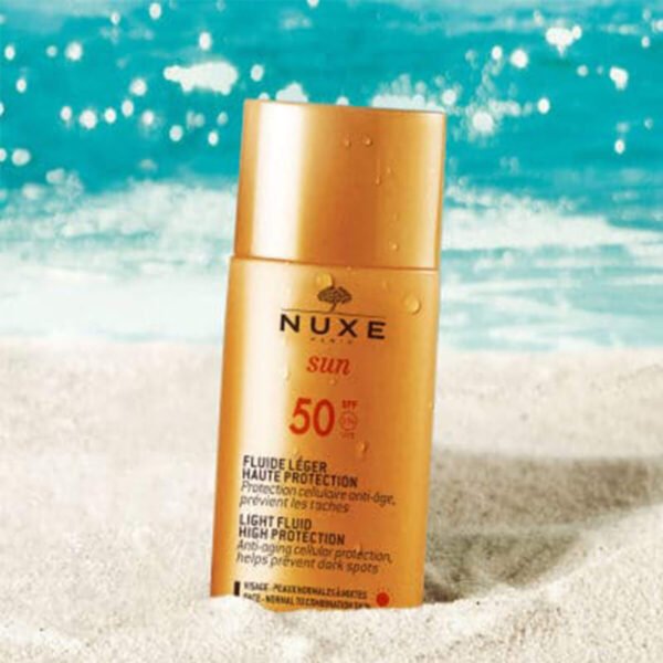 Nuxe Sun lahek fluid za zaščito kože pred soncem SPF 50, 50 ml