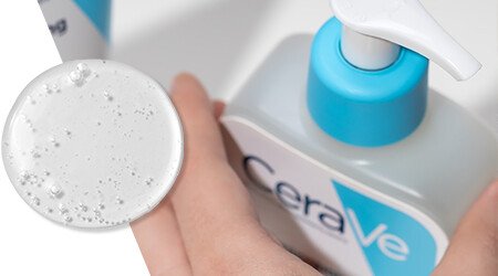 Tekstura CeraVe SA gela za prhanje za hrapavo kožo