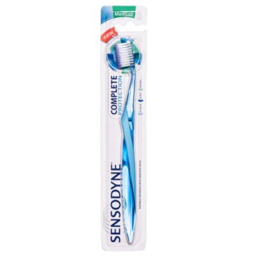 Sensodyne Complete Protection zobna ščetka medium, 1 zobna ščetka